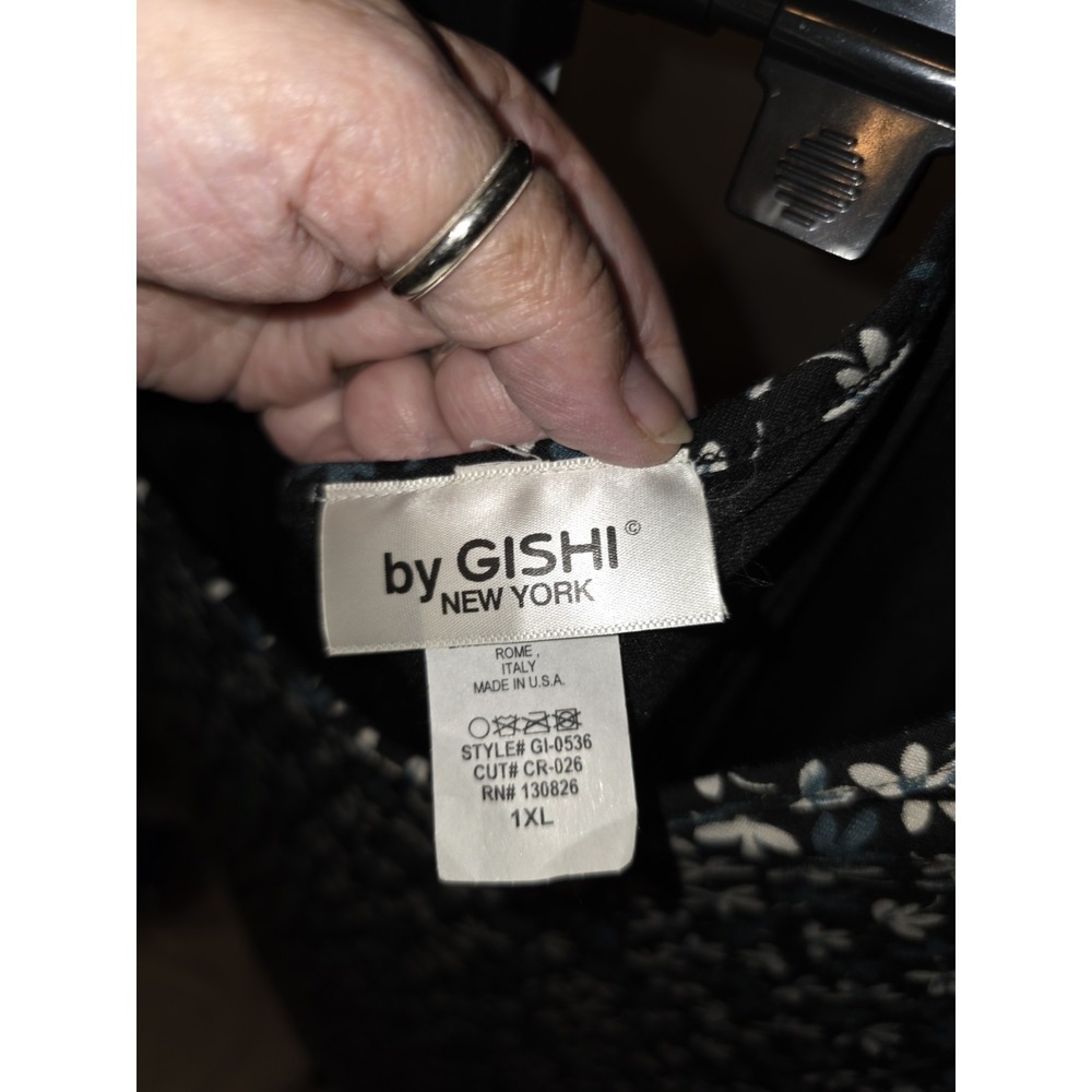 By Gishi New York. Black With Lace At Bottom Of Sleeves. Size XL.